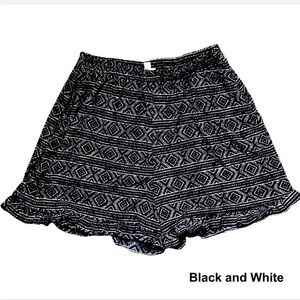 Jude Ruffle Hem Shorts - New - LuLaRoe